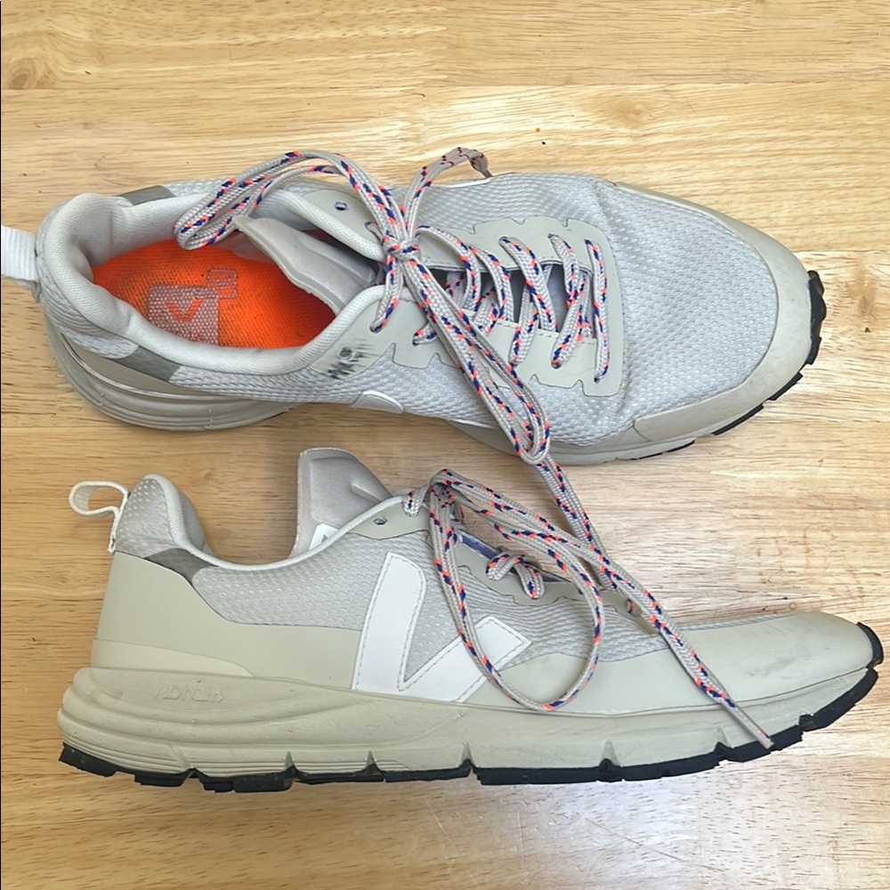 Veja Sneakers